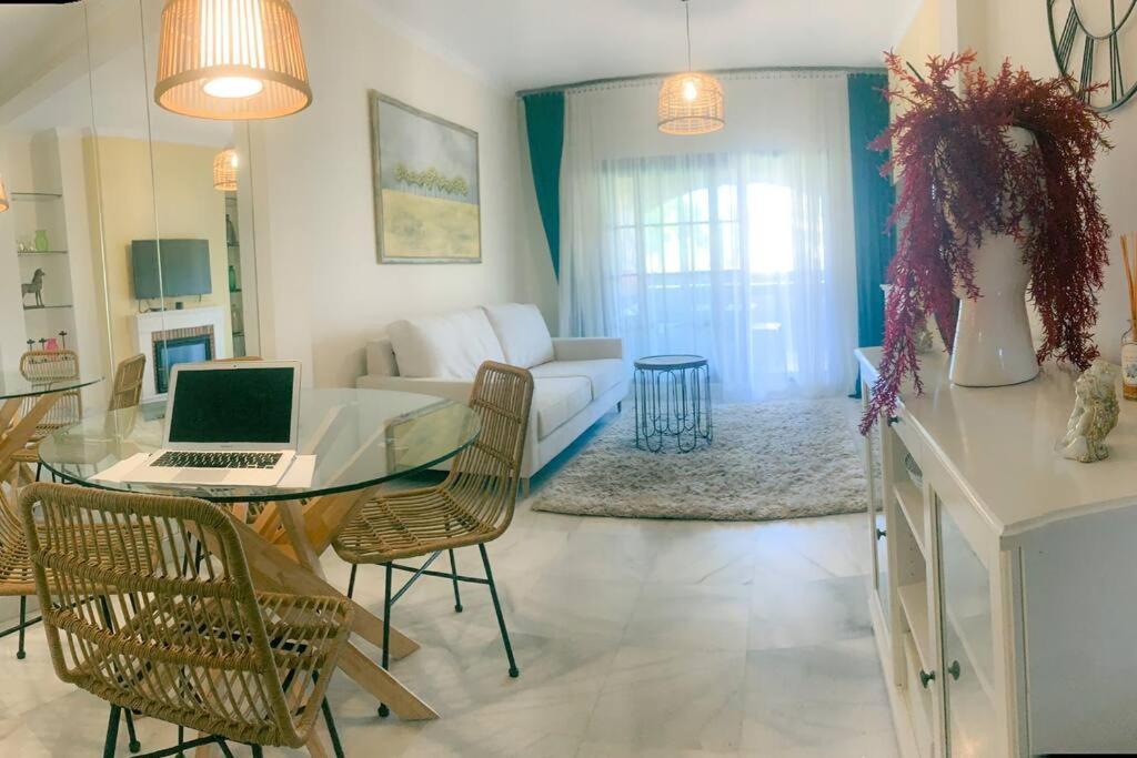 Hacienda Del Sol Marbella Apartment *